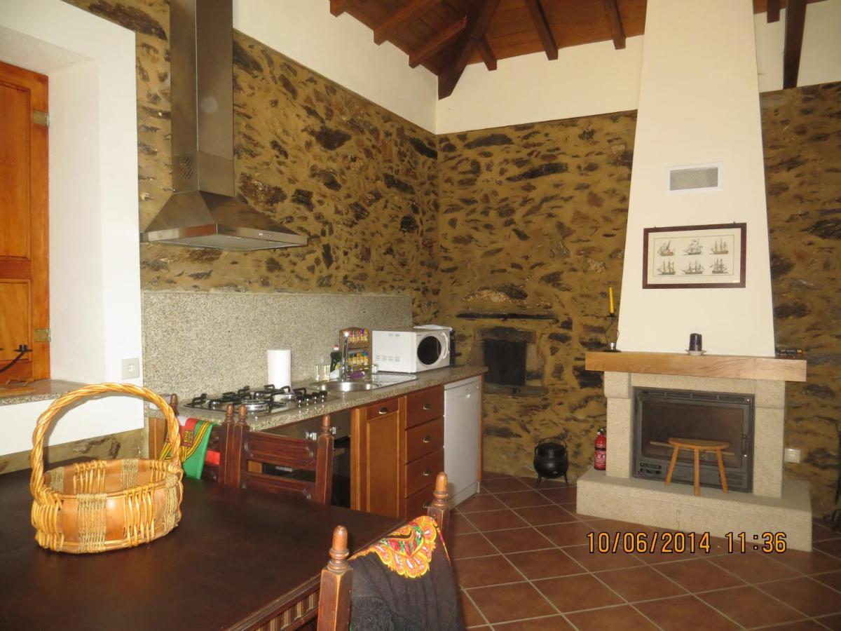 Casa Da Avo, Campo Praia A 2 Kms Do Mar Эшпинью Экстерьер фото